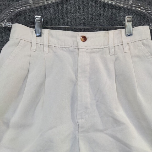 Chic Women's Chino Shorts White Size 8 Slash Pockets Made in USA - Picture 7 of 12
